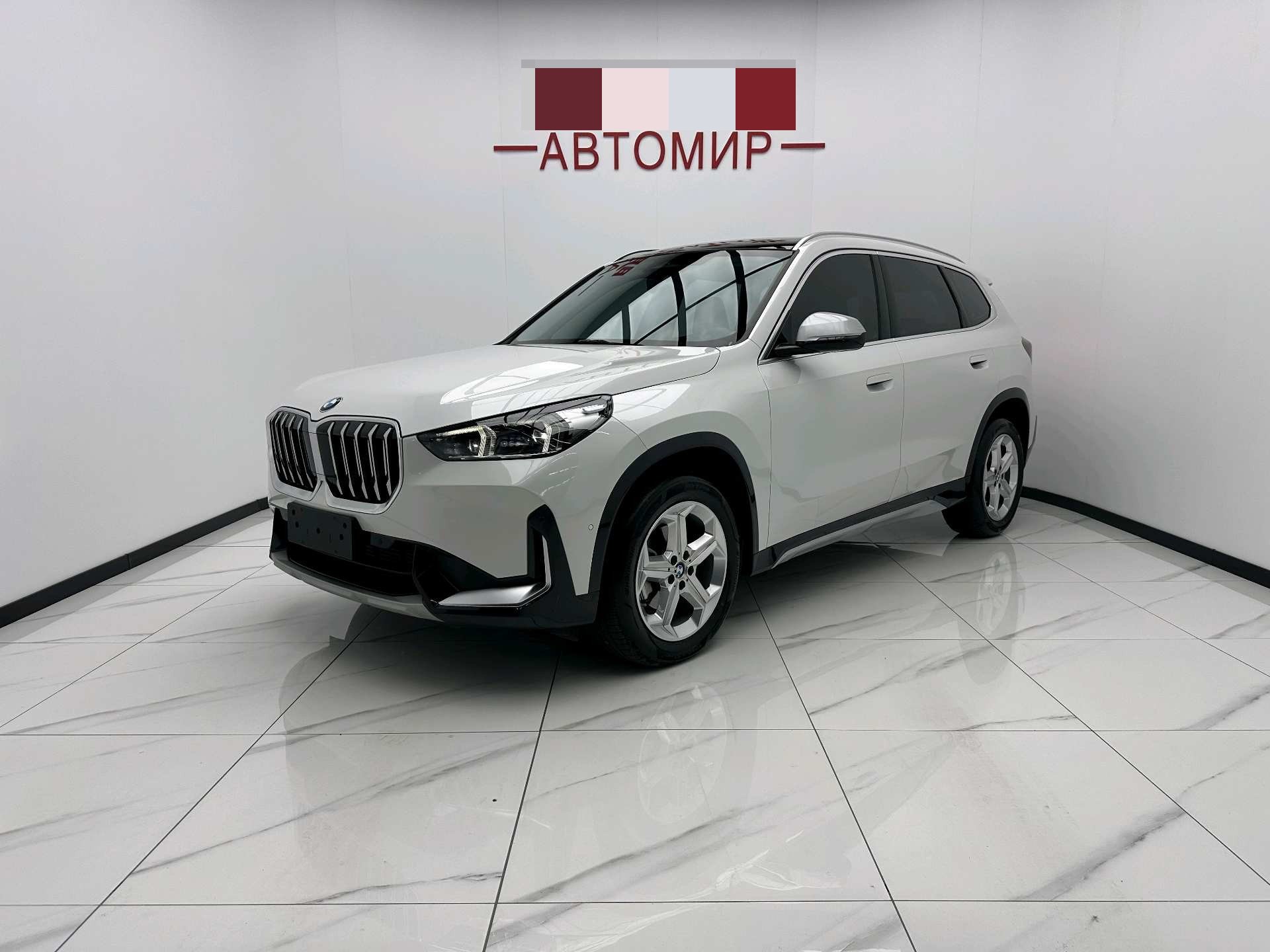 BMW X1 2023 BMW X1 2023 car image