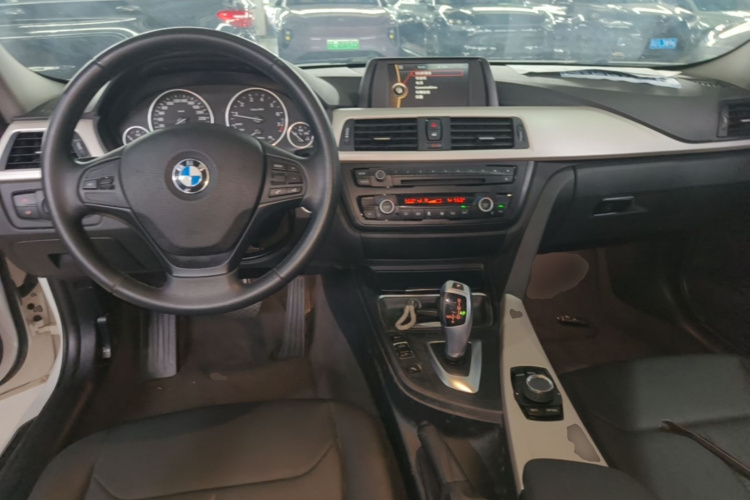 BMW 3 Series 2014 #10 BMW 3 Series 2014 car image #10