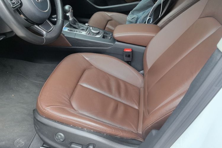 Audi A3 2016 car image #15