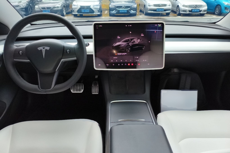 Tesla Model 3 2023 #10 Tesla Model 3 2023 car image #10