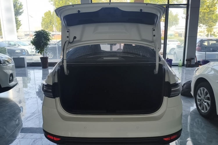 Volkswagen Lavida 2023 #21 Volkswagen Lavida 2023 car image #21