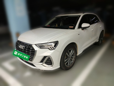 Audi Q3 2021 immagine di auto 