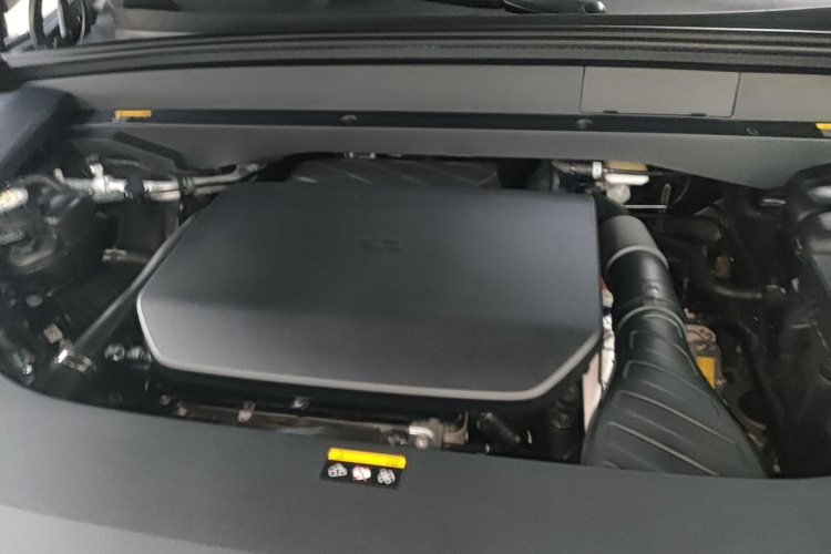 Li L7 2025 image de voiture #20