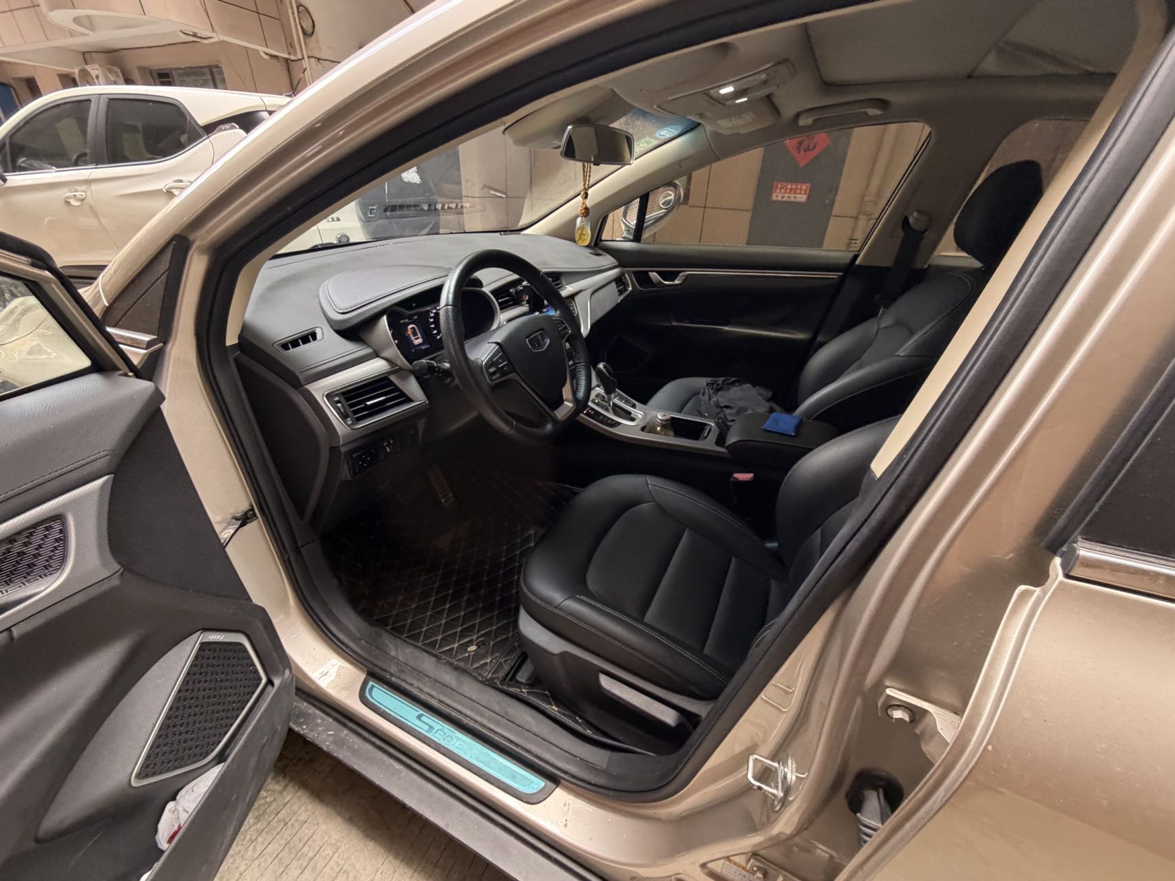 GEELY Emgrand GS 2018 #5 GEELY Emgrand GS 2018 imagen de coche #5