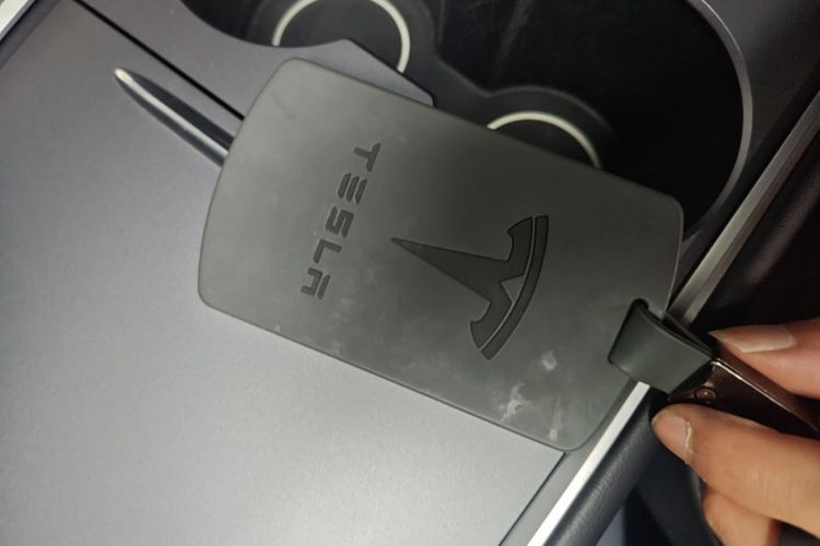Tesla Model Y 2023 #9 Tesla Model Y 2023 immagine di auto #9