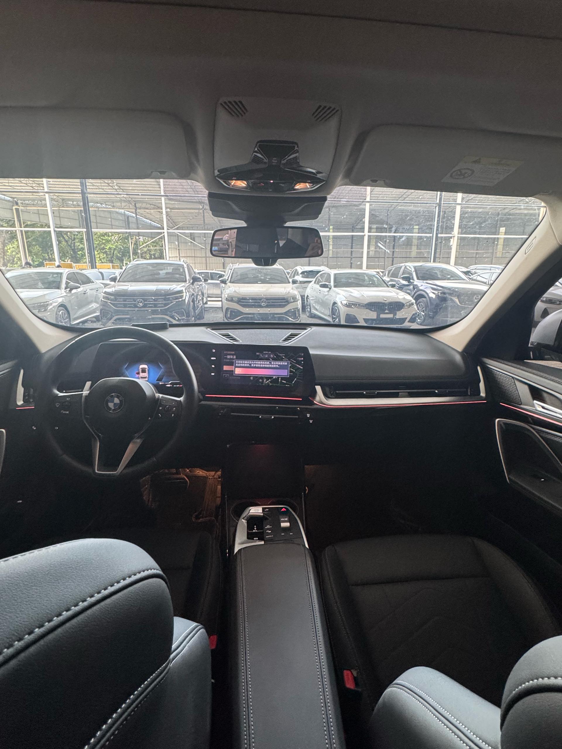 BMW X1 2024 #8 BMW X1 2024 صورة سيارة #8