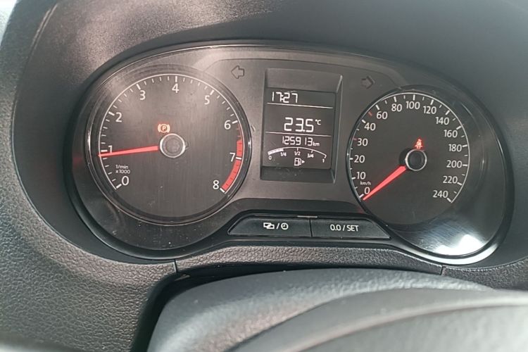 Volkswagen Polo 2018 car image #16