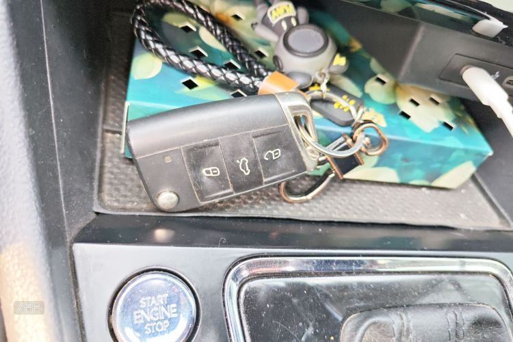 Volkswagen Bora 2023 car image #10