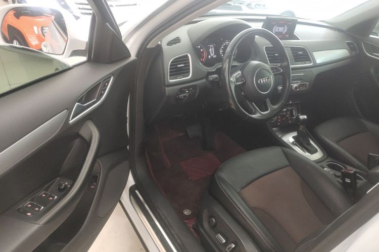 Audi Q3 2017 #16 Audi Q3 2017 car image #16