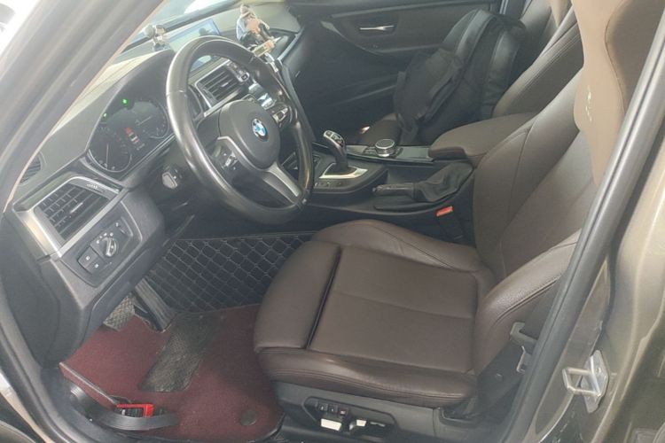 BMW 3 Series 2018 #16 BMW 3 Series 2018 car image #16
