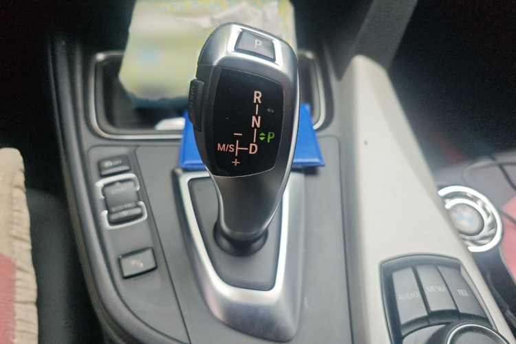 BMW 3 Series 2015 image de voiture #18