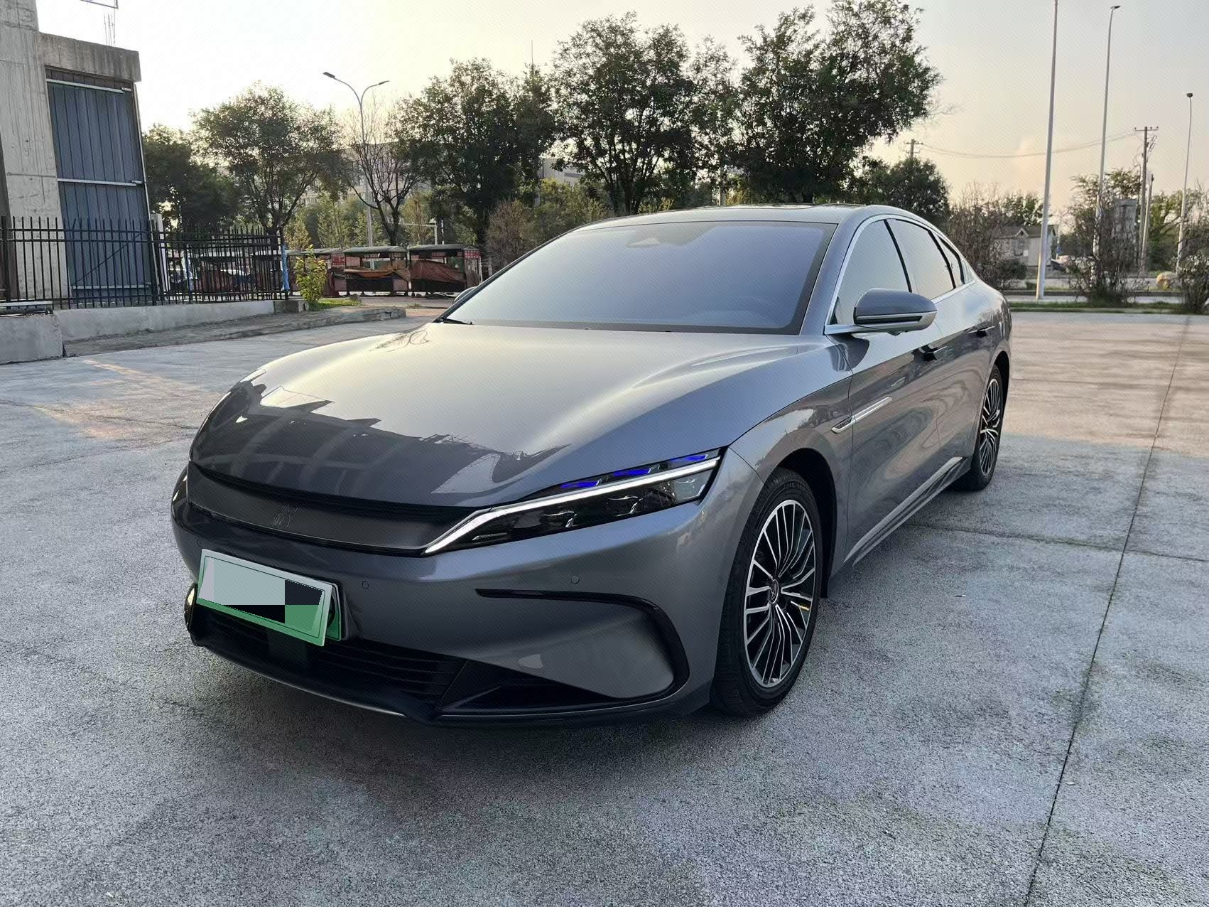 BYD Han 2023 BYD Han 2023 car image