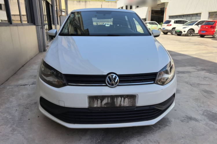 Volkswagen Polo 2015 #3 Volkswagen Polo 2015 car image #3