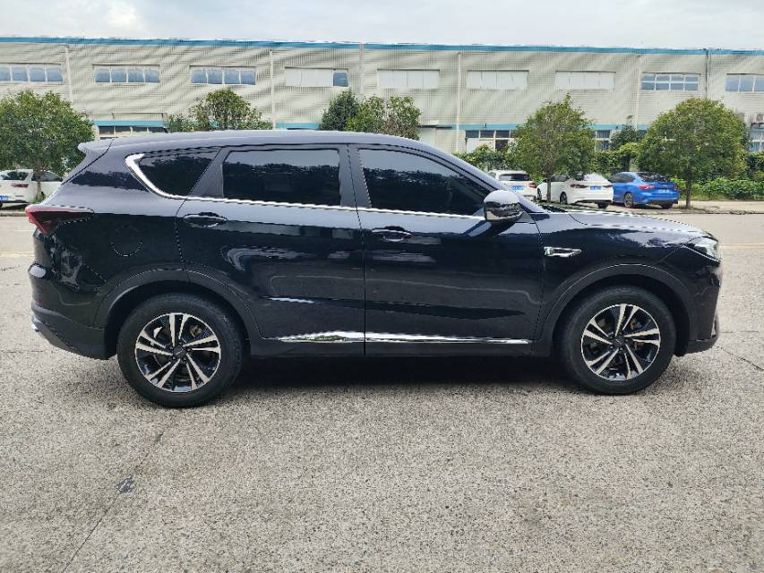 Jetour X70 PLUS 2022 car image #4