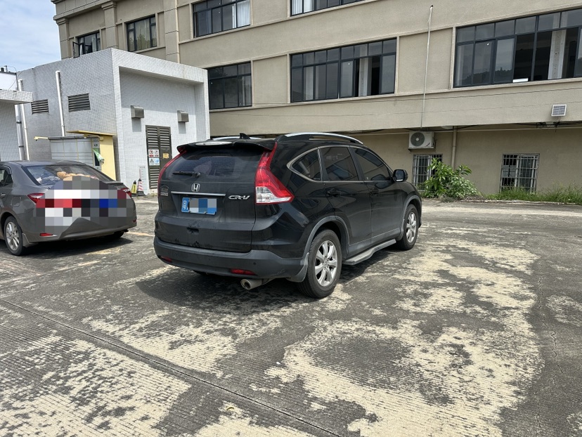 Honda CR-V 2015 #3 Honda CR-V 2015 car image #3