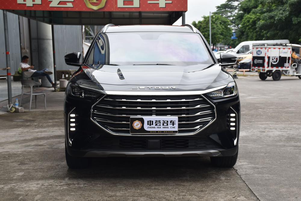 Jetour X70 PLUS 2024 car image #2