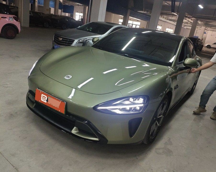 MI SU7 2025 MI SU7 2025 car image