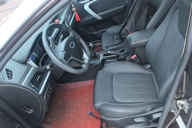 GEELY Emgrand 2018 car image #15
