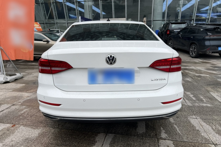 Volkswagen Lavida 2019 #5 Volkswagen Lavida 2019 car image #5