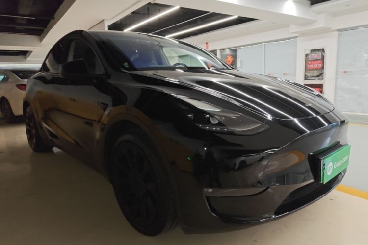 Tesla Model Y 2021 #4 Tesla Model Y 2021 car image #4