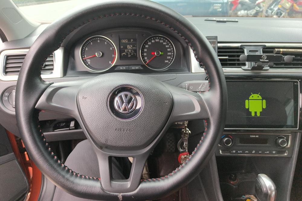 Volkswagen Santana 2015 car image #14