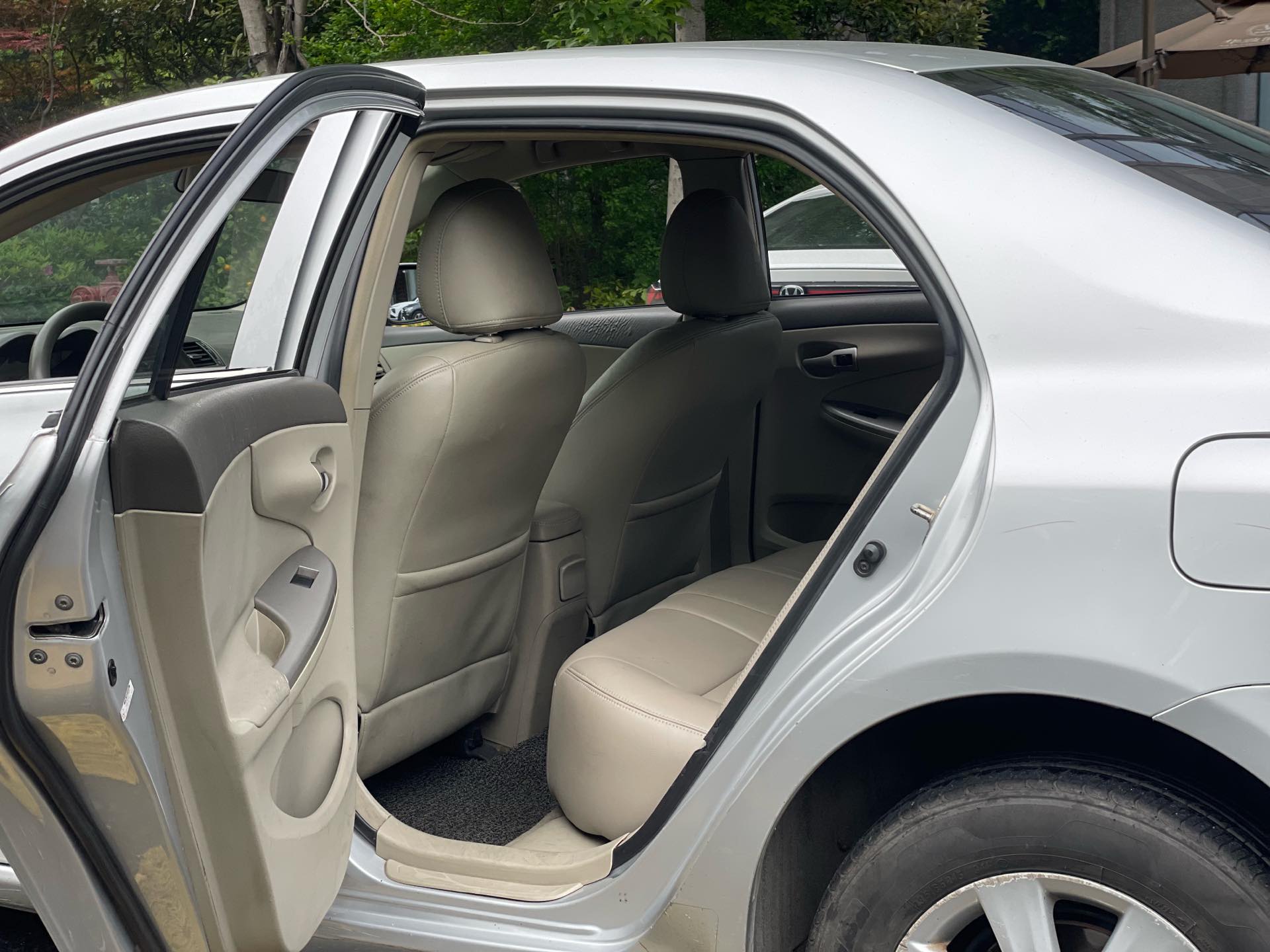 丰田 卡罗拉 2009 汽车图片 #3