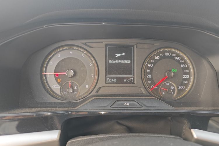 Volkswagen Lavida 2019 car image #12