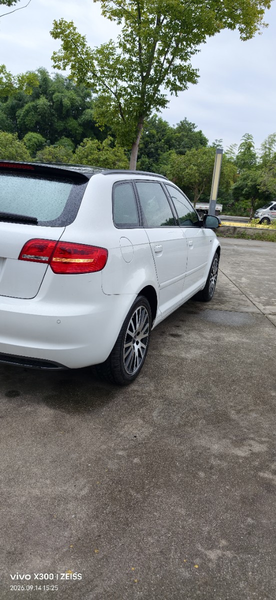 Audi A3 (Imported) 2013 #6 Audi A3 (Imported) 2013 car image #6