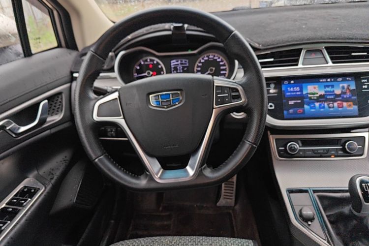 GEELY Emgrand GS 2017 car image #12