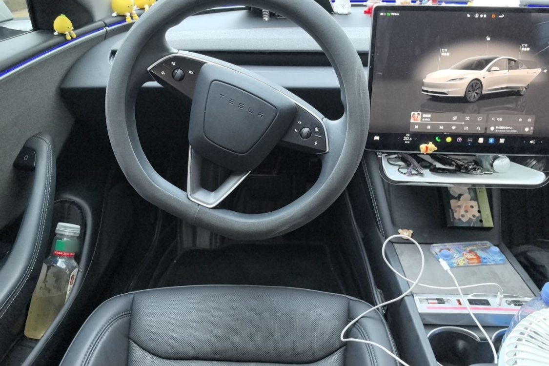 Tesla Model 3 2024 #24 Tesla Model 3 2024 car image #24