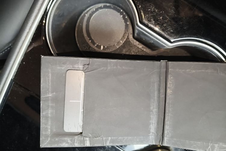 Tesla Model 3 2020 car image #9