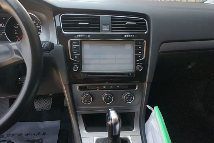 Volkswagen Golf 2016 #13 Volkswagen Golf 2016 car image #13