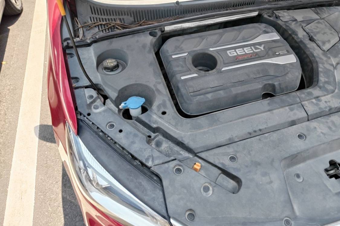 GEELY Binray 2019 car image #11