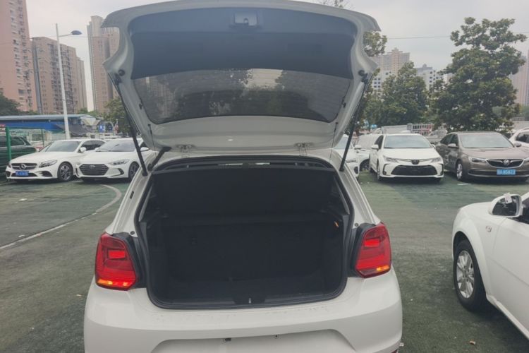 Volkswagen Polo 2019 #19 Volkswagen Polo 2019 car image #19