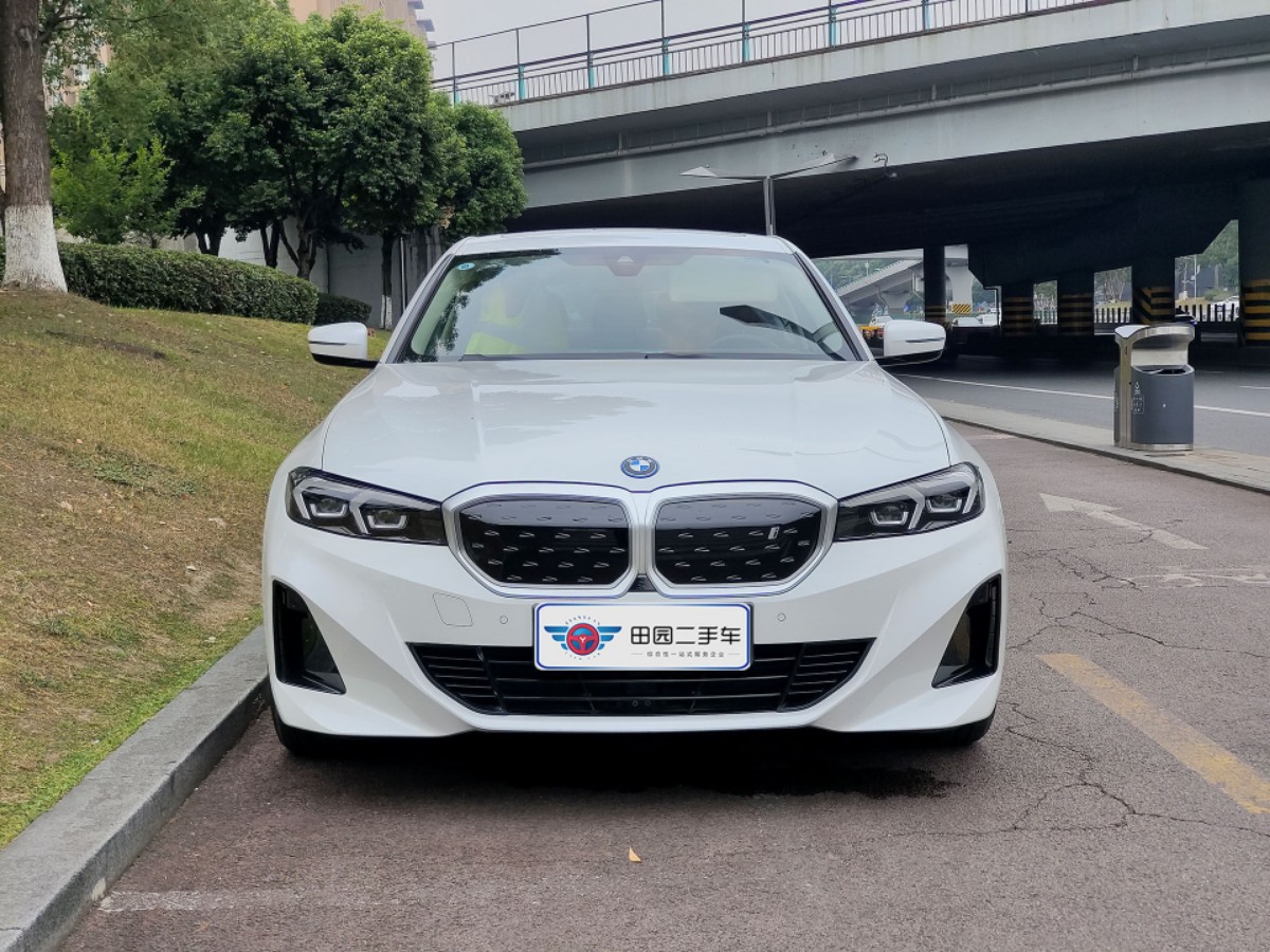 BMW i3 2022 image de voiture #2