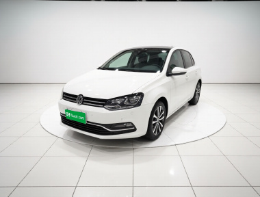 Volkswagen Polo 2016 car image 