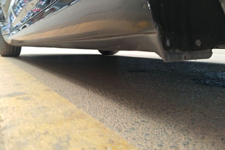 Tesla Model 3 2020 car image #27