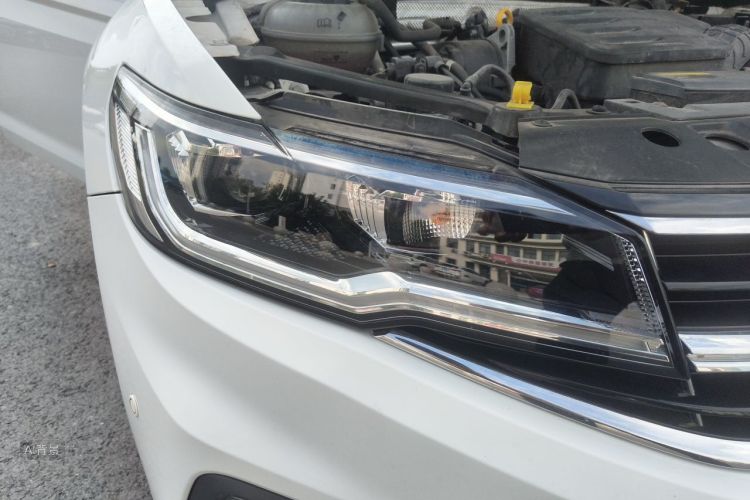 Volkswagen Bora 2020 car image #8