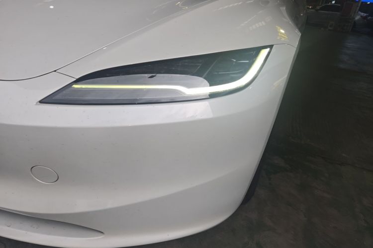 Tesla Model 3 2024 #23 Tesla Model 3 2024 car image #23
