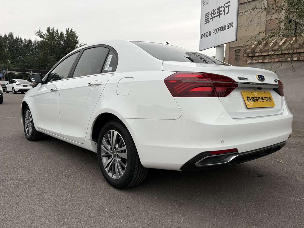 GEELY Emgrand 2018 car image #5