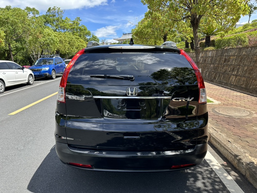 Honda CR-V 2015 #8 Honda CR-V 2015 car image #8