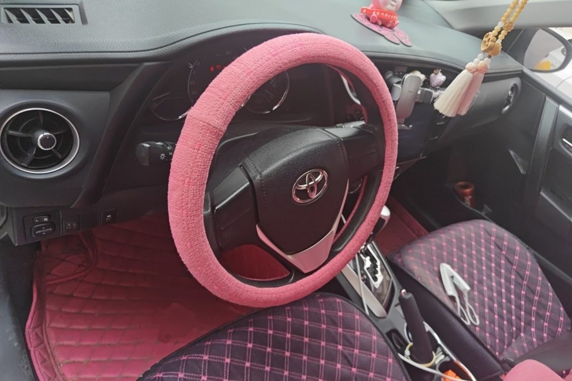 Toyota Corolla 2017 #22 Toyota Corolla 2017 car image #22