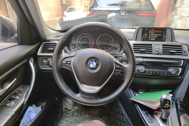 BMW 3 Series 2017 #12 BMW 3 Series 2017 car image #12