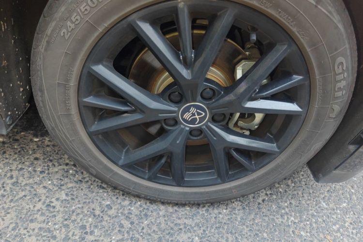 BYD Han 2024 car image #6