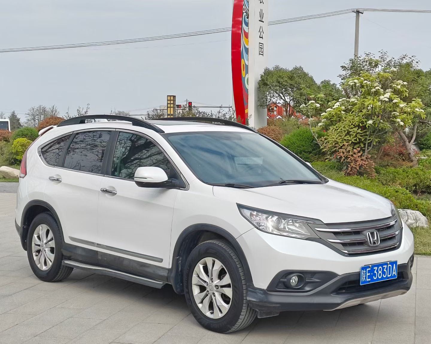 Honda CR-V 2012 car image #3