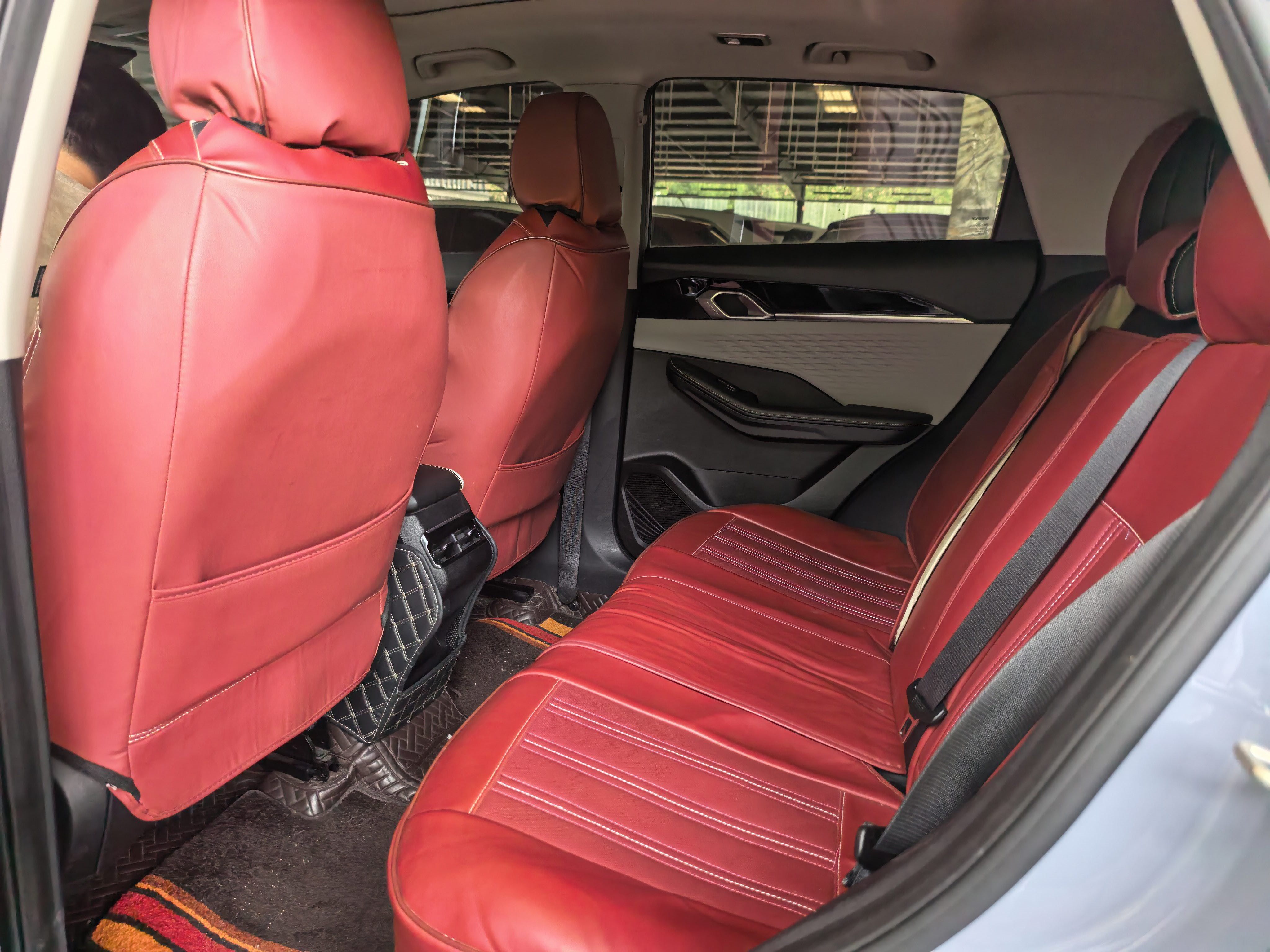 GEELY Coolray 2022 car image #4