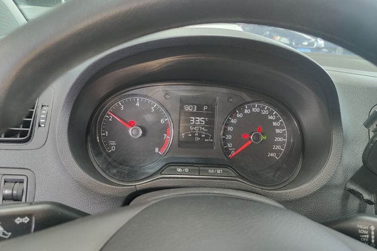 Volkswagen Polo 2017 #12 Volkswagen Polo 2017 car image #12
