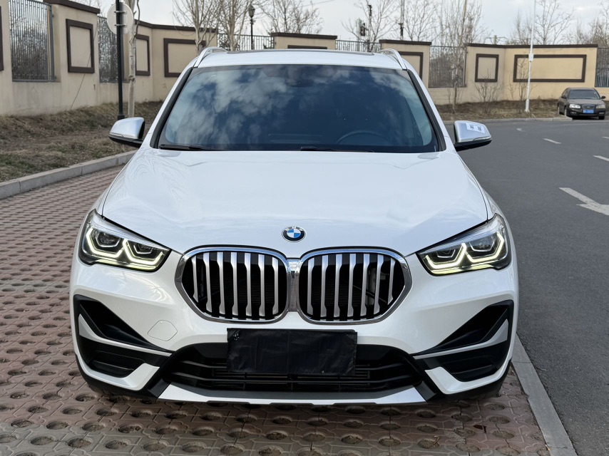 BMW X1 2022 #2 BMW X1 2022 car image #2