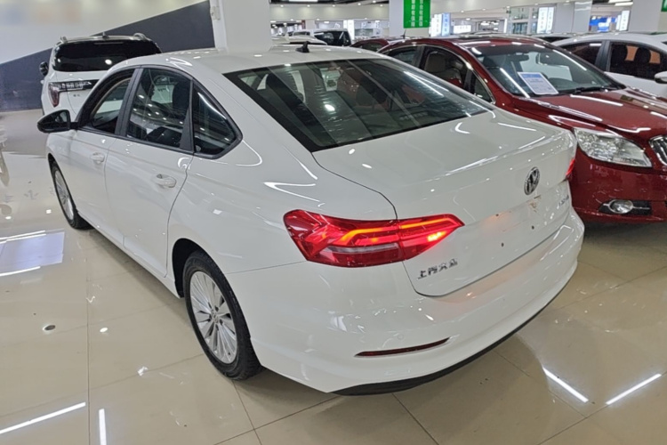 Volkswagen Lavida 2019 #5 Volkswagen Lavida 2019 car image #5