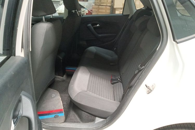 Volkswagen Polo 2016 #10 Volkswagen Polo 2016 car image #10